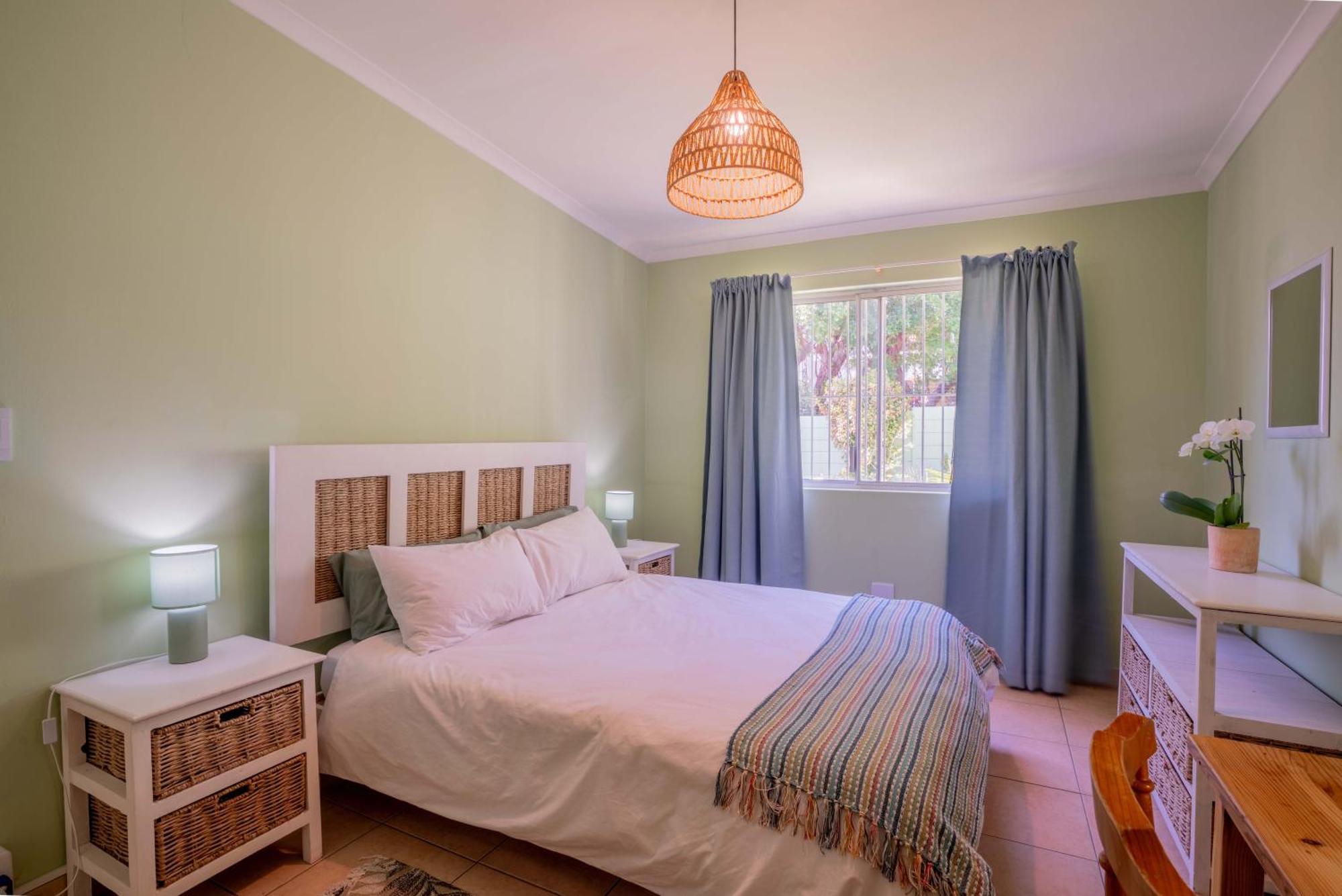 The Avenue House * Cape Town